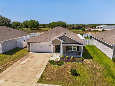 Welcome to 51 Silverthorn Street in Freeport -- a stylish and - photo 7