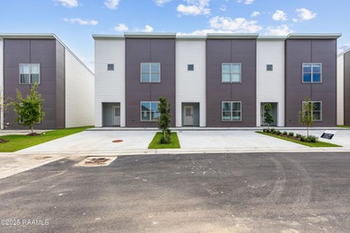 (private lake, pond, coastal) Townhome/Townhouse For Sale in Youngsville Louisiana