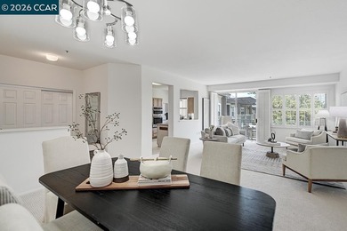 Rarely available penthouse location with beautiful treetop and - photo 12