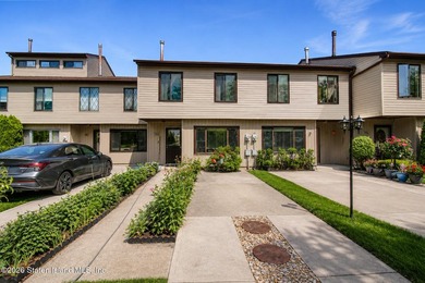 GORGEOUS BIG 18 FIT WIDE 3BD 2 BATH TOWNHOUSE CONDO IN - photo 1