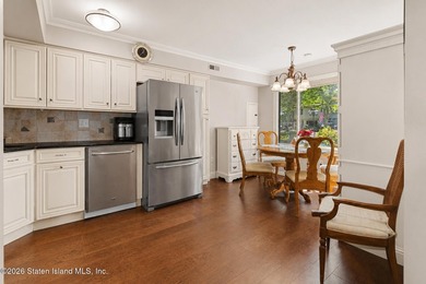 GORGEOUS BIG 18 FIT WIDE 3BD 2 BATH TOWNHOUSE CONDO IN - photo 6