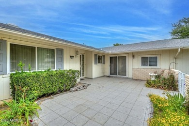 Great opportunity to make this 2 bed, 2 bath Gemini town home in - photo 3