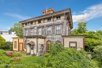 Welcome to one of New York City's most extraordinary landmarked - photo 7