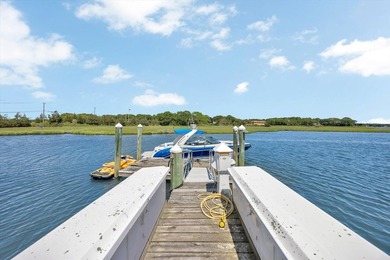 Set behind the gates of Oyster Harbors, Cape Cod's most - photo 9