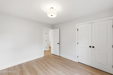 Built by Northway Homes, this move-in-ready, brand-new - photo 25