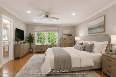 Spacious 5-bedroom, 3-bath Colonial situated on a quiet - photo 28