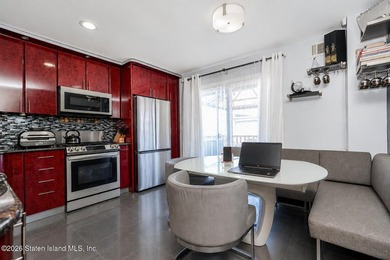 Welcome to 25 Peggy Lane! This beautifully updated 2-bedroom - photo 9
