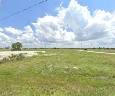 Lake Lot For Sale in Cape Coral, Florida