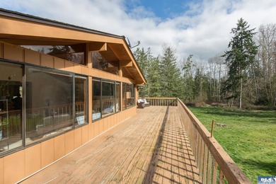 Nestled on 5 private acres in Sequim, this stunning 3 - photo 33