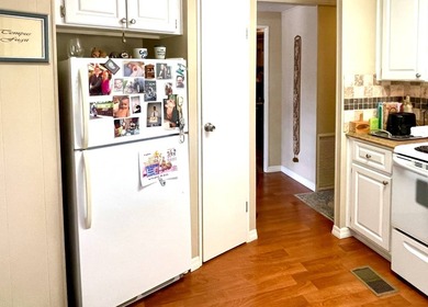 Discover easy Florida living in this updated 2BD/2BA home - photo 39