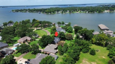 Lake Home For Sale in Gun Barrel City, Texas