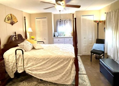 Discover easy Florida living in this updated 2BD/2BA home - photo 59