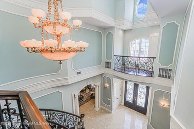 Located on a private cul-de-sac in the heart of Historic - photo 6