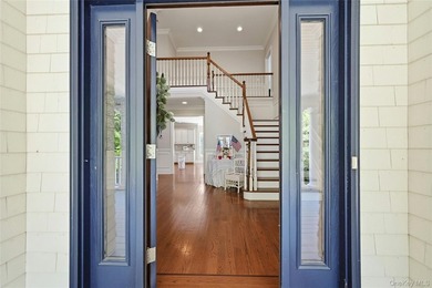 One of the most exceptional spots in Laurel Hollow, this 5 - photo 7