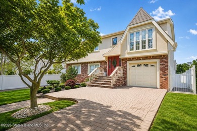 Welcome to 43 Valdemar Avenue, located in the highly - photo 2