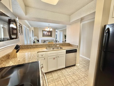 2 Bed + Den Townhome at Tops'l Tennis Village! Easy access, END - photo 5