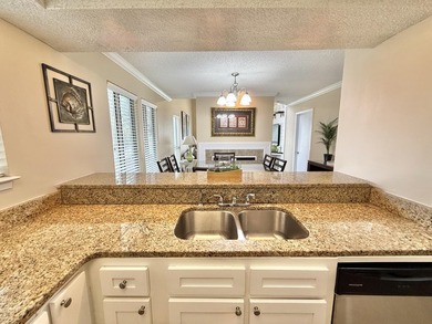 2 Bed + Den Townhome at Tops'l Tennis Village! Easy access, END - photo 6