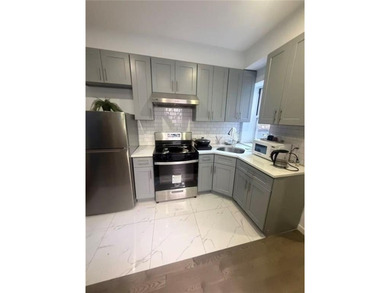 Excellent 5-family brick attached house in the heart of Sunset - photo 7