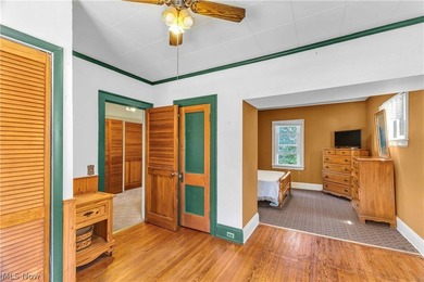Welcome home to this charming 4-bedroom, 2 full bath Colonial - photo 20