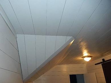 Charming home with wonderful space and many bedrooms. Main floor - photo 28