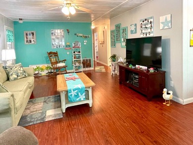 PRICED RIGHT & MOVE-IN READY!! Welcome to this charming 2BD/2BA - photo 38