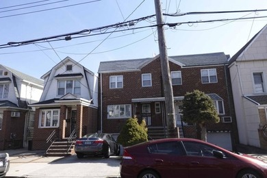 PRIME OLD MILL BASIN - EAST 57TH STREET! Solid Immaculate - photo 4