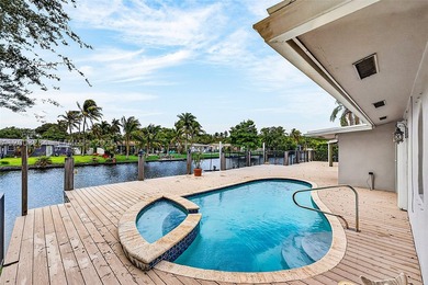 Welcome to waterfront living in the sought-after Jenada Isles - photo 5