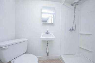 Welcome to this beautiful detached two story single family - photo 8
