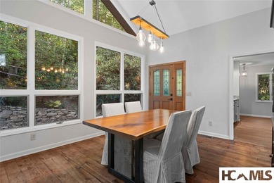 Welcome to 18 Horsepasture River Court, a charming 3-bedroom - photo 6