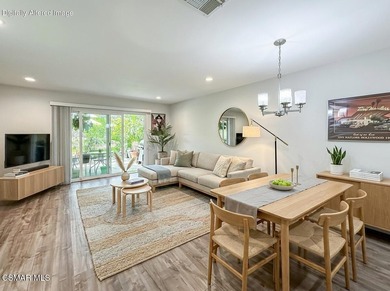 Tucked inside the sought-after 18-acre gated community of Canoga - photo 1