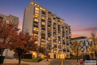 Mississippi River Home For Sale in Memphis Tennessee