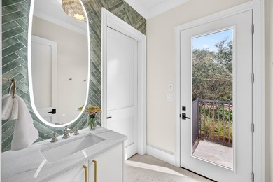 Perfectly oriented along the iconic coastline of Scenic 30A in - photo 10