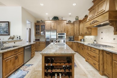 Welcome to your dream home, a perfect blend of elegance and - photo 11