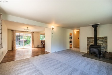 Spacious country living just minutes from town! Set on 2+ - photo 11