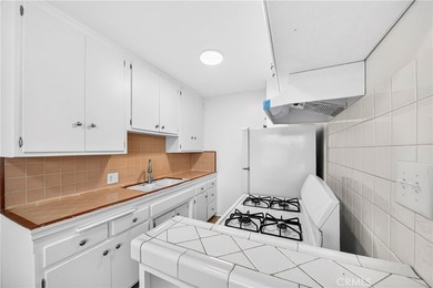 Welcome to 728 Cedar Ave #10, the only unit currently available - photo 12