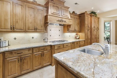Welcome to your dream home, a perfect blend of elegance and - photo 12