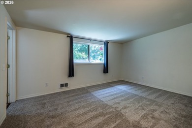 Spacious country living just minutes from town! Set on 2+ - photo 12