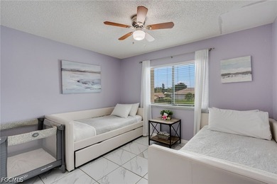 TURNKEY CONDO WATERFRONT LIVING WITH GULF ACCESS. This updated 2 - photo 13