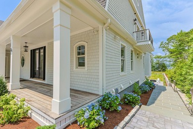 Introducing an extraordinary new waterfront estate on - photo 5
