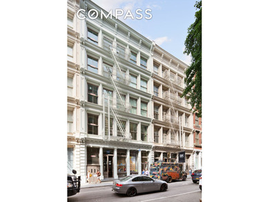 In the heart of Soho, this spectacular turn-key home offers the - photo 15