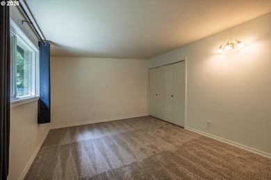 Spacious country living just minutes from town! Set on 2+ - photo 16