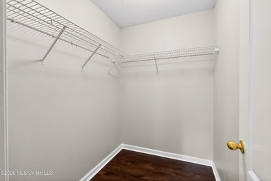 Cozy Home located on a sizable corner lot of Orange Grove in - photo 17