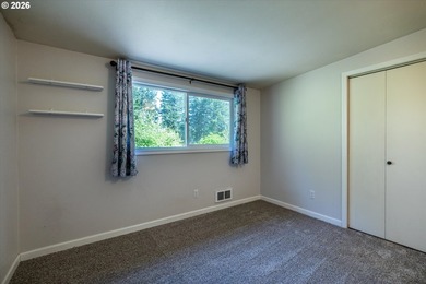 Spacious country living just minutes from town! Set on 2+ - photo 17