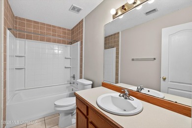 Cozy Home located on a sizable corner lot of Orange Grove in - photo 20