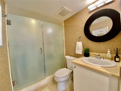 Beautifully corner unit, largest line in the 3/3 units. Done