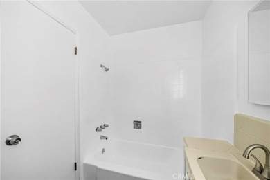 Welcome to 728 Cedar Ave #10, the only unit currently available - photo 21