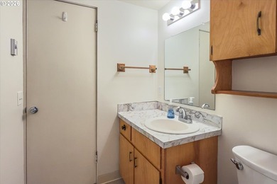 Spacious country living just minutes from town! Set on 2+ - photo 23