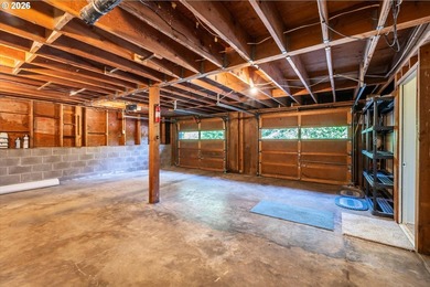 Spacious country living just minutes from town! Set on 2+ - photo 28