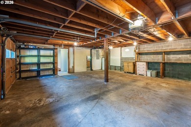 Spacious country living just minutes from town! Set on 2+ - photo 29