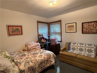 Outstanding opportunity to own a spacious brick ranch on an - photo 4